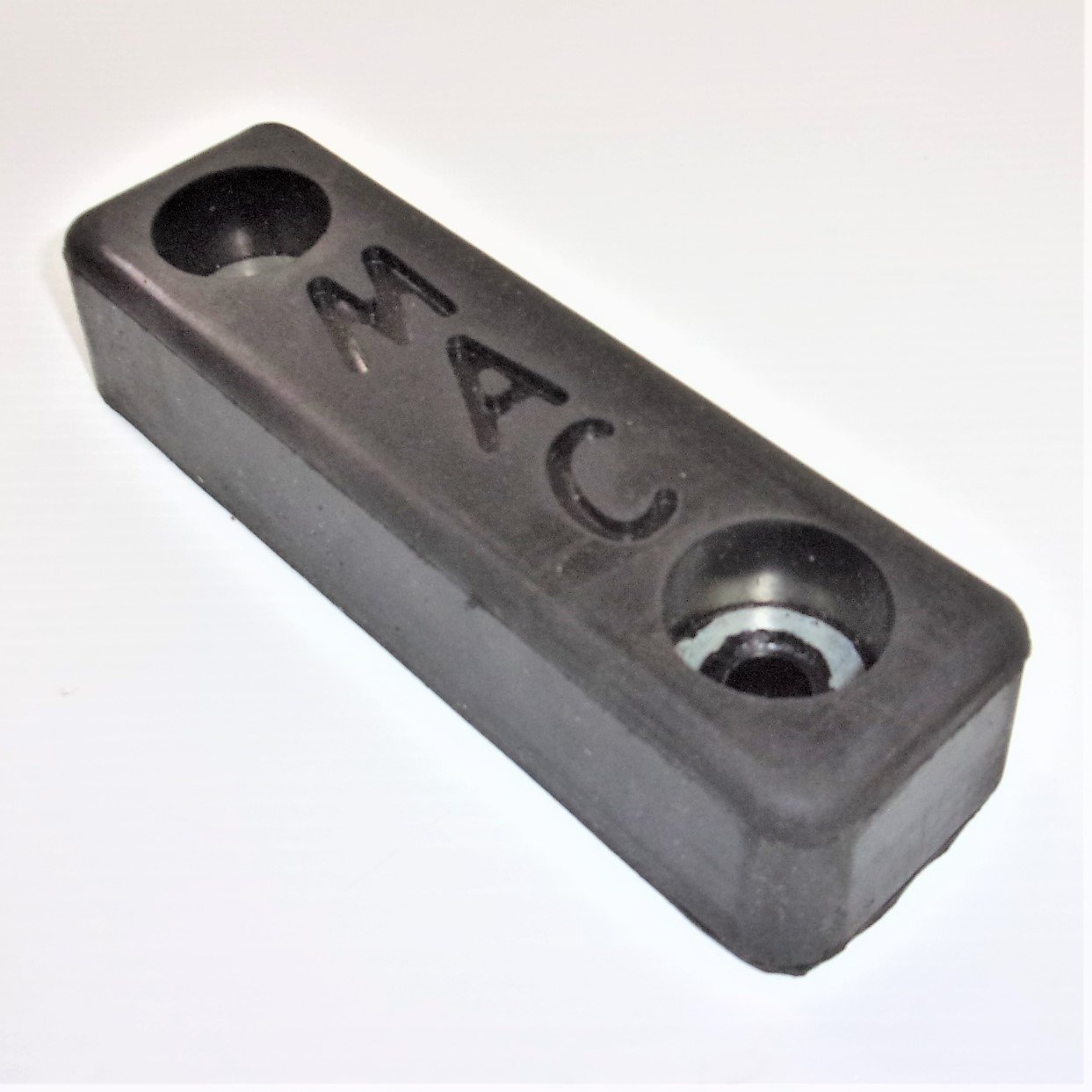 MAC Trailer 8" Dock Bumper ILoca Services, Inc.