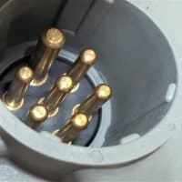 Phillips STA-DRY Plastic 7-Way Socket 16-7602-28 - ILoca