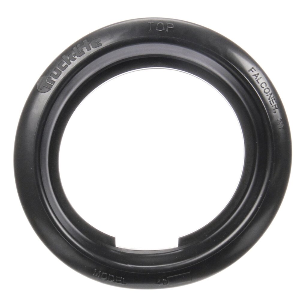 Truck-Lite Model 44 Stop/Tail/Turn, Red LED Round TL-44302R | ILoca