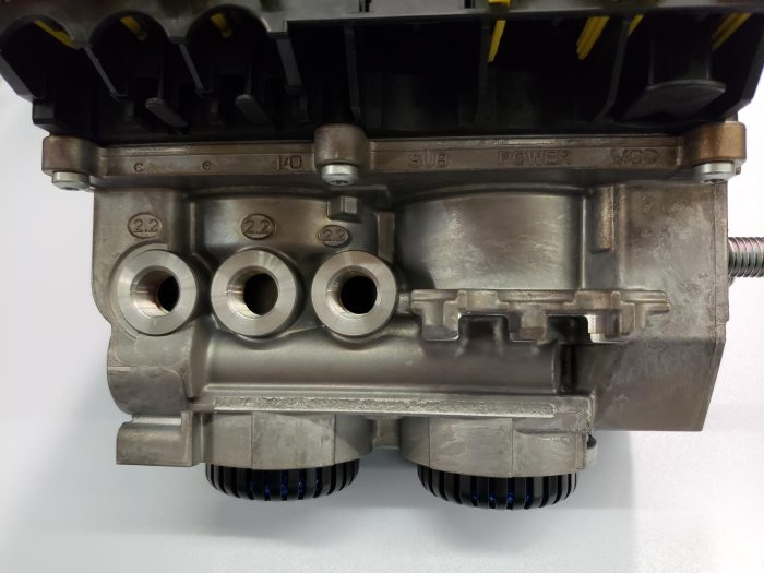 Wabco RSS Roll Stability Valve/ECU Assembly S4801070010 - Image 6