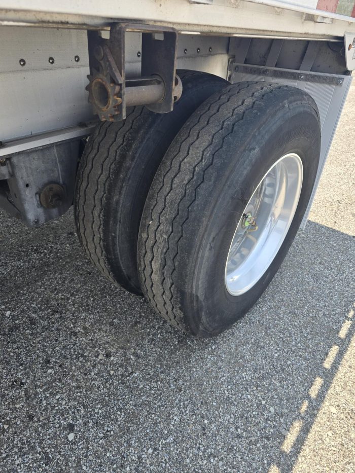 2016 Great Dane All Aluminum Flatbed - Image 12