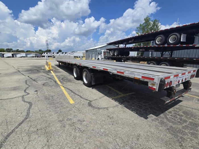 2012 Transcraft Combo Step Deck - Image 2
