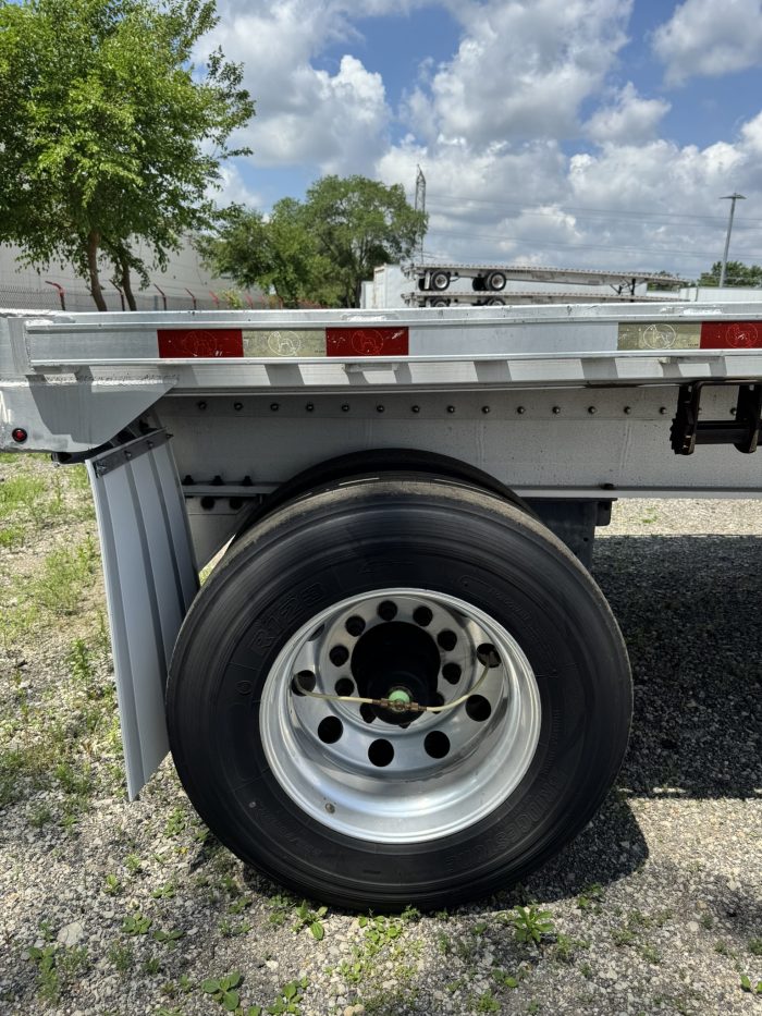 2016 Great Dane All Aluminum Flatbed - Image 9