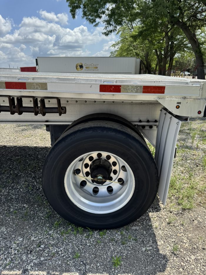2016 Great Dane All Aluminum Flatbed - Image 13
