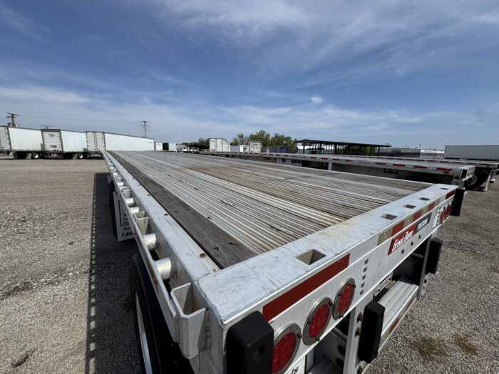 2016 Great Dane All Aluminum Flatbed - Image 9