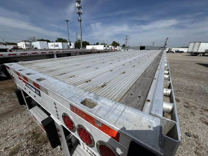 2016 Great Dane All Aluminum Flatbed - Image 7