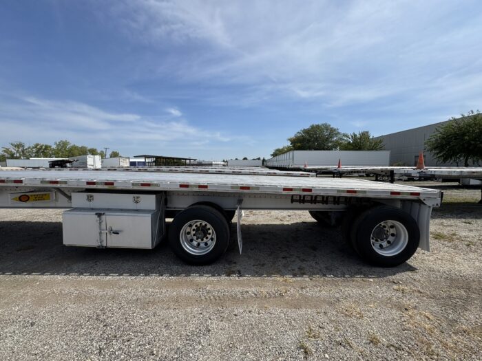 2016 Great Dane All Aluminum Flatbed - Image 10