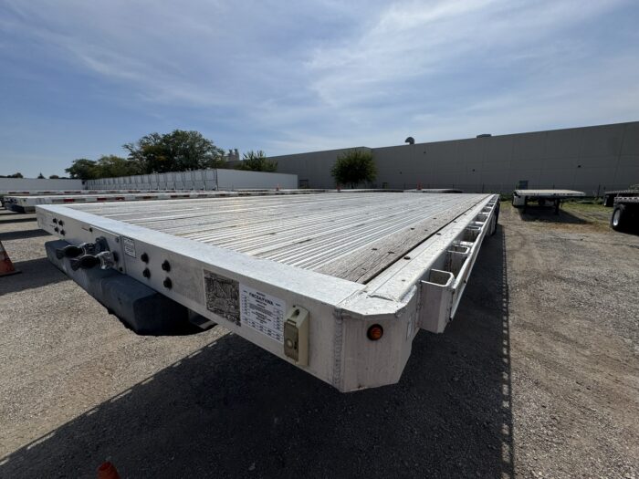 2016 Great Dane All Aluminum Flatbed - Image 12