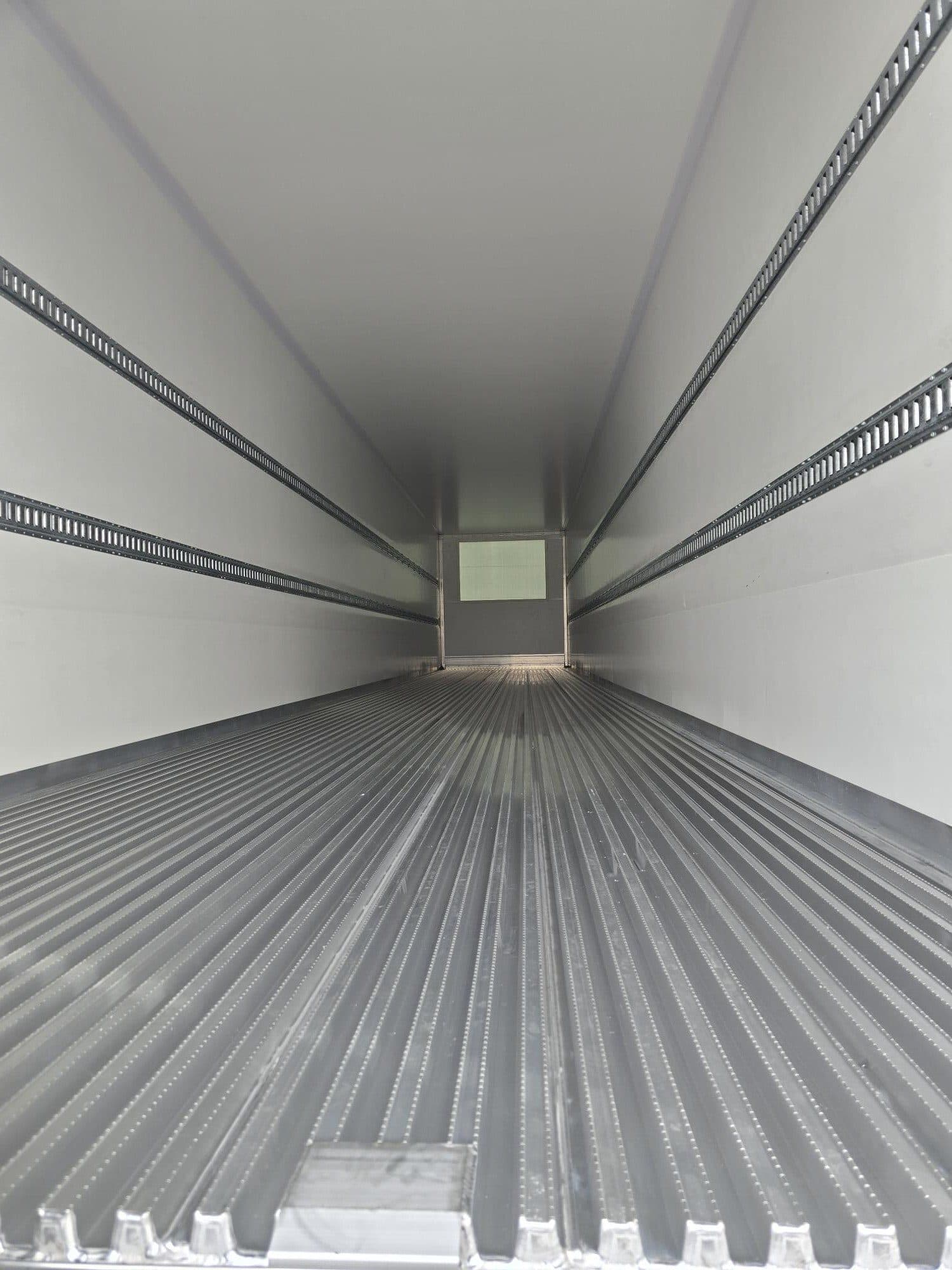2027 VANGUARD REFRIGERATED TRAILER REEFER VAN - Image 4