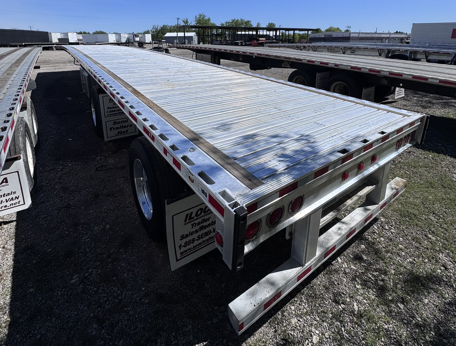 2023 Fontaine Revolution Aluminum Flatbed Trailer 53FT Air Ride Rear Axle Slide