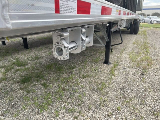 2027 FONTAINE FUSION GALVANIZED COMBO 53FT FLATBED - Image 2